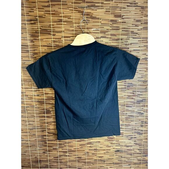 Hanes Indian shirt Medium (M) - Picture 5 of 5